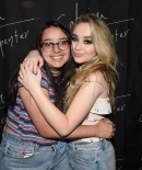 sabrinacarpenter-daily_2819429.jpg