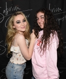 sabrinacarpenter-daily_285629.jpg