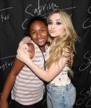 sabrinacarpenter-daily_286729.jpg