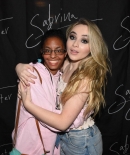 sabrinacarpenter-daily_286929.jpg