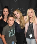 sabrinacarpenter-daily_2812729.jpg