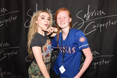 sabrinacarpenter-daily_2832729.jpg