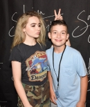 sabrinacarpenter-daily_2828929.jpg