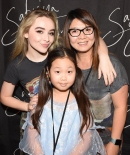 sabrinacarpenter-daily_2829929.jpg