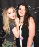 sabrinacarpenter-daily_2832629.jpg