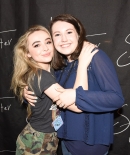 sabrinacarpenter-daily_2833629.jpg