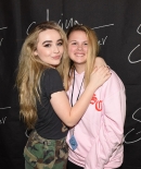 sabrinacarpenter-daily_2834829.jpg