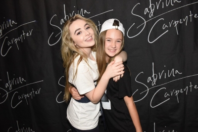 sabrinacarpenter-daily_2834129.jpg