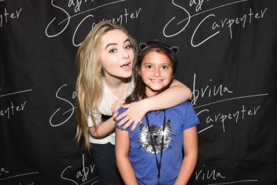 sabrinacarpenter-daily_2834229.jpg