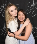 sabrinacarpenter-daily_2831329.jpg