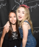 sabrinacarpenter-daily_2824829.jpg