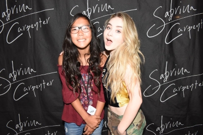 sabrinacarpenter-daily_2824229.jpg