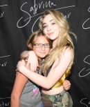 sabrinacarpenter-daily_285129.jpg