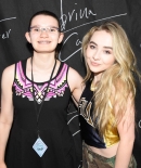 sabrinacarpenter-daily_288429.jpg