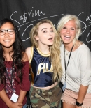 sabrinacarpenter-daily_288929.jpg