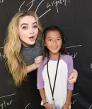 sabrinacarpenter-daily_281929.jpg