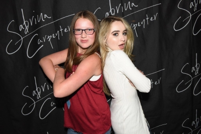 sabrinacarpenter-daily_28229.jpg