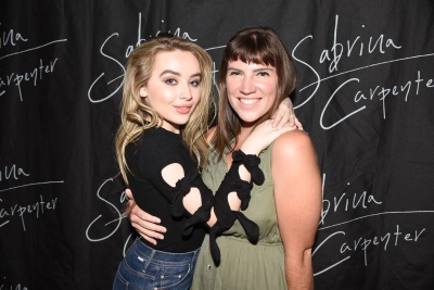 sabrinacarpenter-daily_2813529.jpg