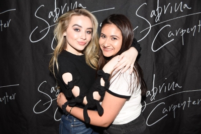 sabrinacarpenter-daily_2834729.jpg