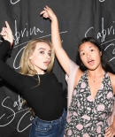 sabrinacarpenter-daily_2814129.jpg