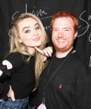 sabrinacarpenter-daily_287229.jpg