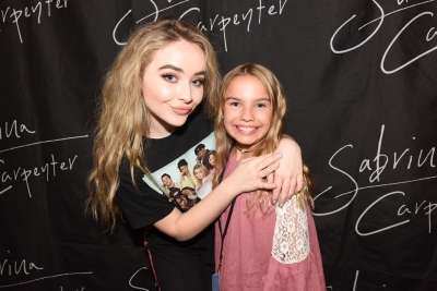 sabrinacarpenter-daily_2829329.jpg