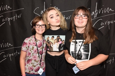 sabrinacarpenter-daily_2834929.jpg