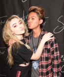 sabrinacarpenter-daily_2829229.jpg