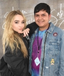 sabrinacarpenter-daily_285229.jpg