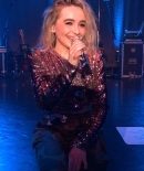 sabrinacarpenter-daily_281429.jpg