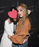 sabrinacarpenter-daily_284029.jpg