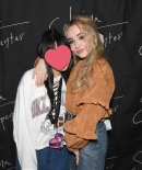 sabrinacarpenter-daily_284929.jpg