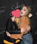 sabrinacarpenter-daily_286829.jpg