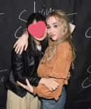 sabrinacarpenter-daily_287129.jpg