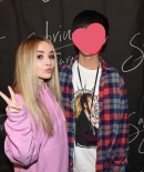 sabrinacarpenter-daily_281629.jpg