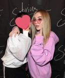 sabrinacarpenter-daily_282529.jpg