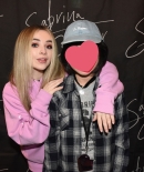 sabrinacarpenter-daily_282929.jpg