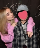 sabrinacarpenter-daily_283029.jpg