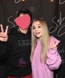 sabrinacarpenter-daily_283829.jpg