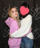 sabrinacarpenter-daily_286429.jpg