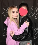 sabrinacarpenter-daily_286629.jpg