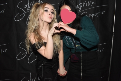 sabrinacarpenter-daily_284229.jpg