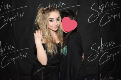 sabrinacarpenter-daily_286629.jpg