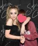 sabrinacarpenter-daily_2810229.jpg