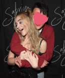 sabrinacarpenter-daily_281229.jpg