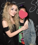 sabrinacarpenter-daily_2818229.jpg