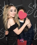 sabrinacarpenter-daily_2819229.jpg