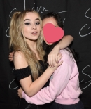 sabrinacarpenter-daily_2819629.jpg