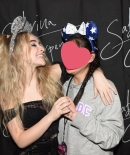 sabrinacarpenter-daily_2822129.jpg