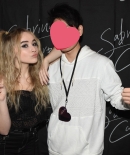 sabrinacarpenter-daily_282229.jpg